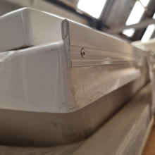 Load image into Gallery viewer, Varo Bath 1800x800x485 With Upstands White