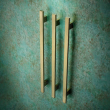 Load image into Gallery viewer, Studio 1 Pole Towel Warmer Brushed Brass
