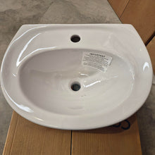 Load image into Gallery viewer, Concord Wall Basin White
