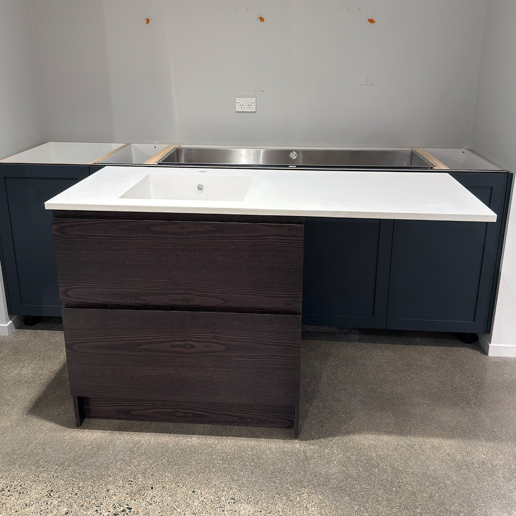 900 Modern Laundry Cabinet Noce
