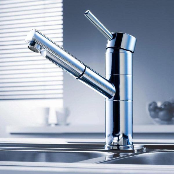 Dorf Krysten Pull-Out Sink Mixer